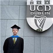 Offro ripetizioni di inglese, sia online che in presenza, per lavorare sul miglioramento di qualsiasi aspetto della lingua.